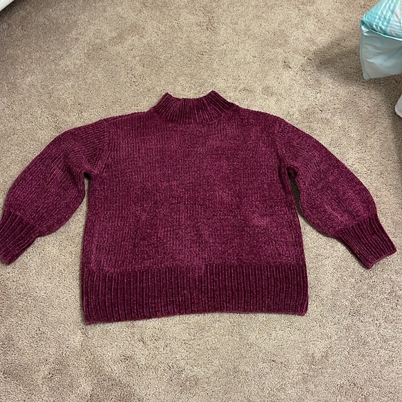 Fuchsia sweater - Picture 3 of 10